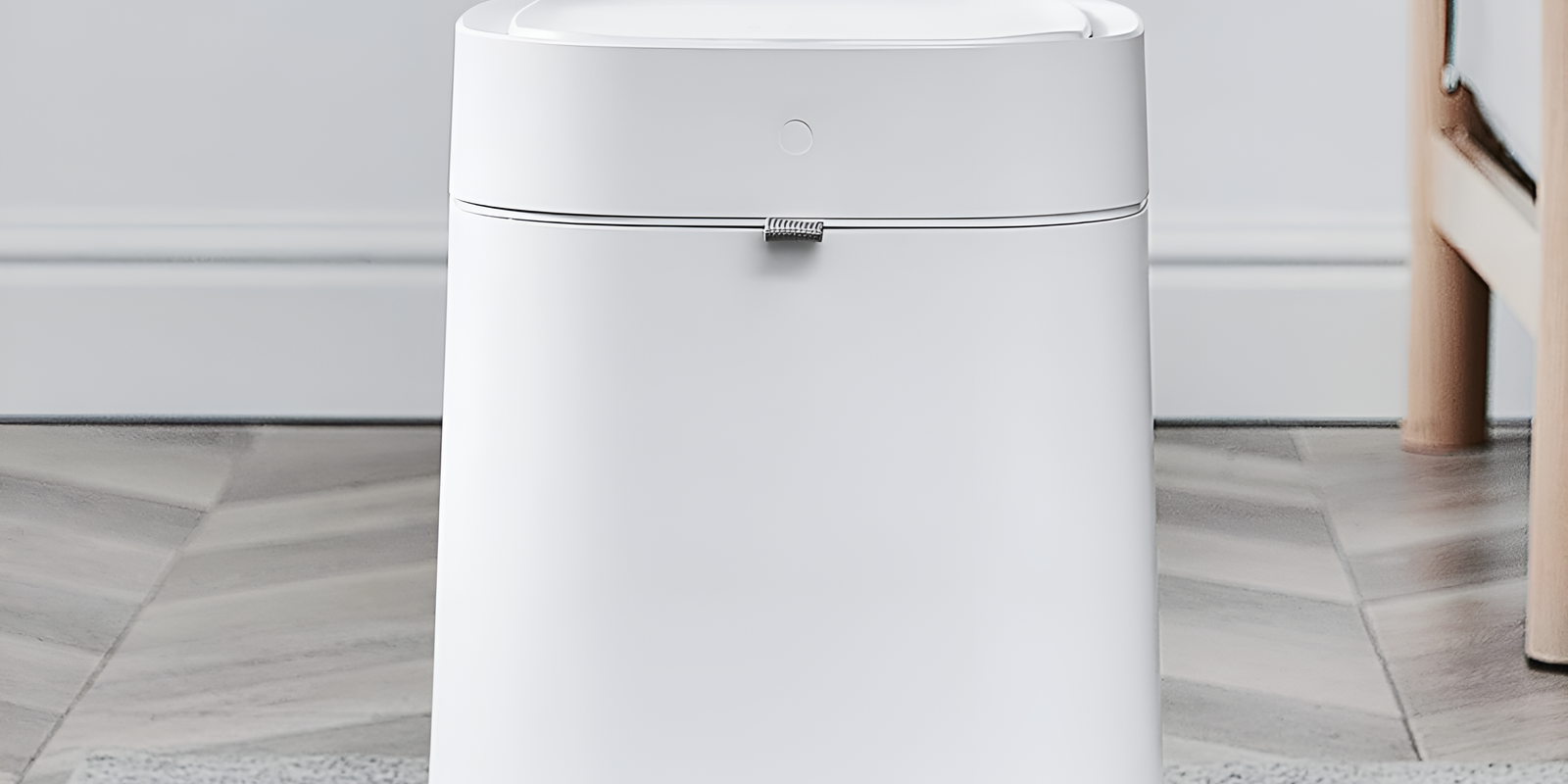 Royal Bin Smart Trash Can in Modern Homes