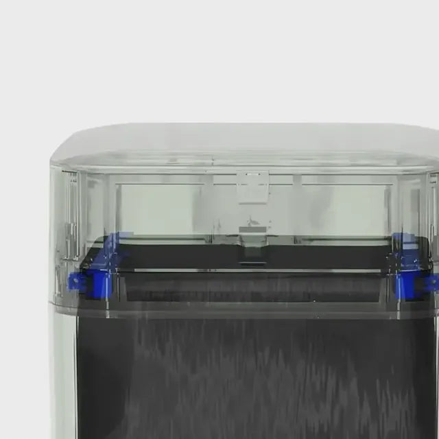3D cutaway of the Royal Bin® NOIR 17L: the sealing bar closes the full bag at the top